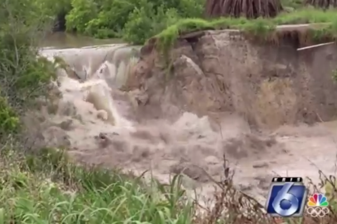 green lake dam collapse