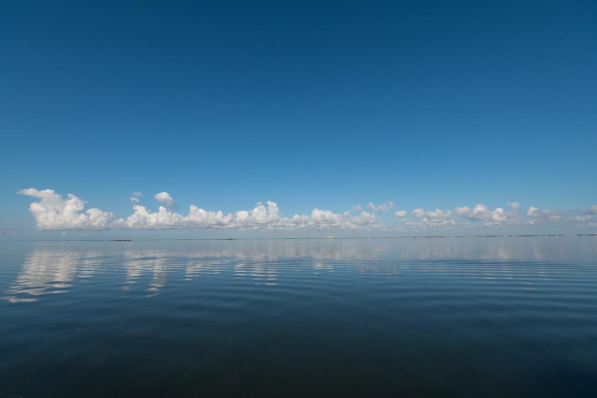 horizon of south Texas bay